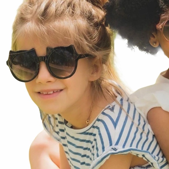 DIFF Lucky Cat Sunglasses Black Grey Gradient Lens - Picture 3 of 7